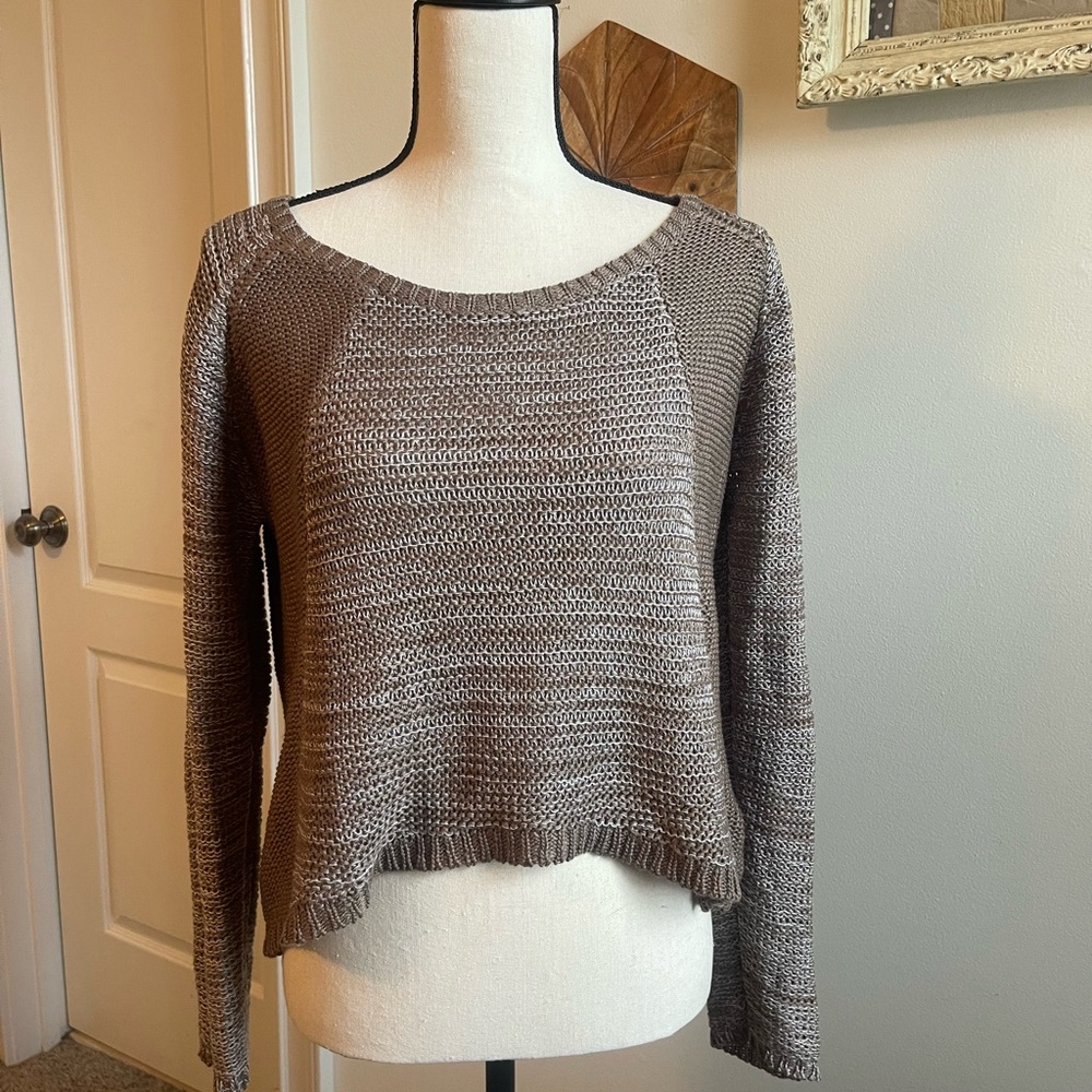 Swell sweater